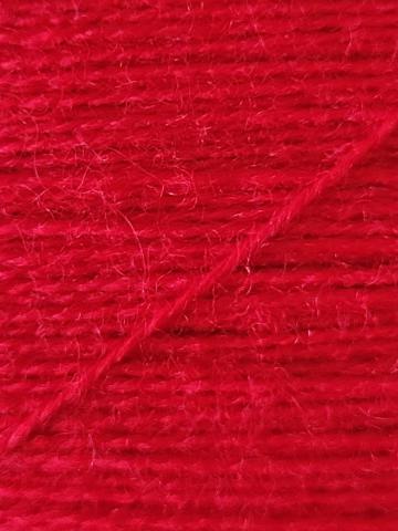 Regia 2 Ply Darning Thread 2054 Bright Red. A blend of wool & nylon.